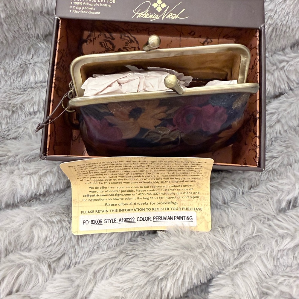 Patrica Nash Floral Kiss-Lock Coin purse - Picture 3 of 7